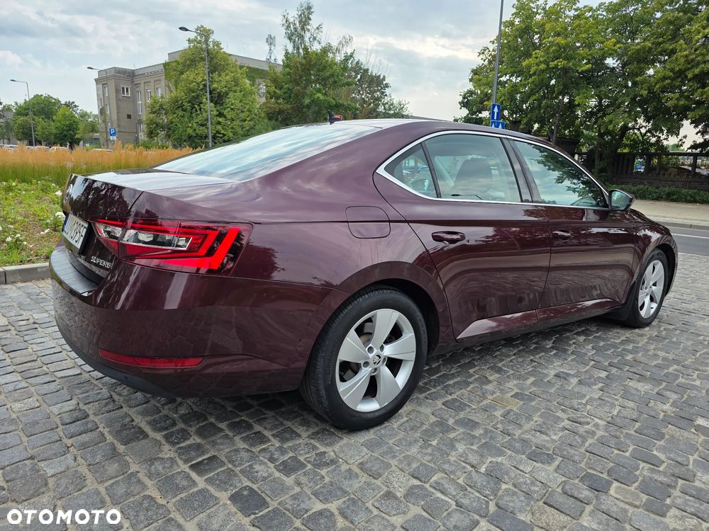 Skoda Superb - 27