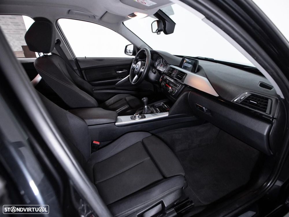 BMW 320 - 8