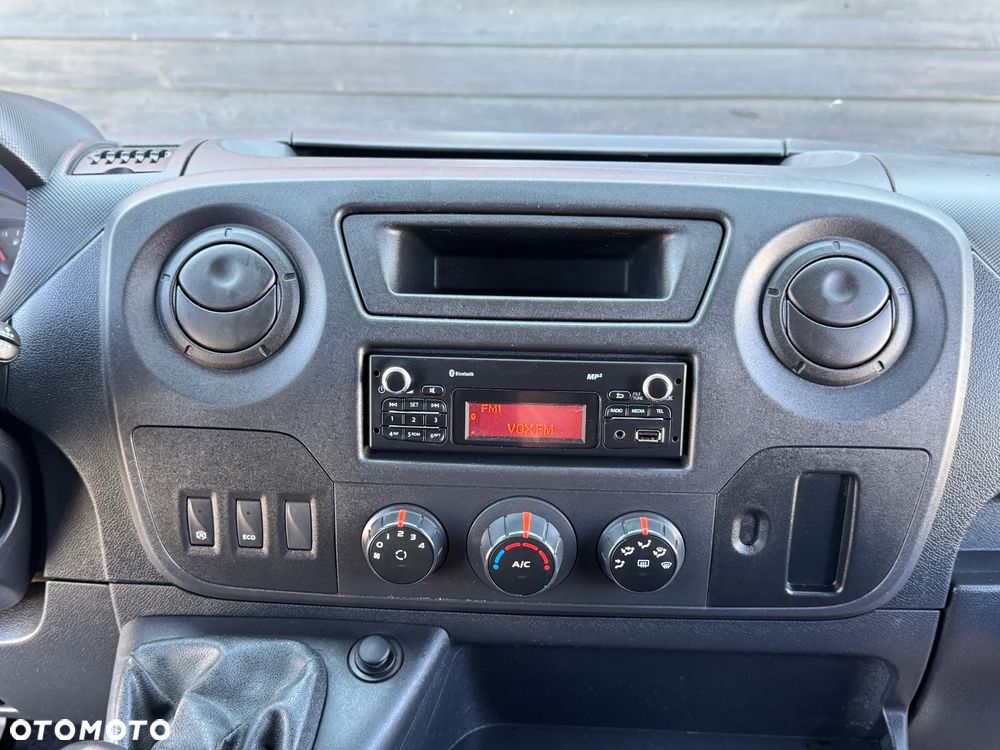 Renault Master - 29