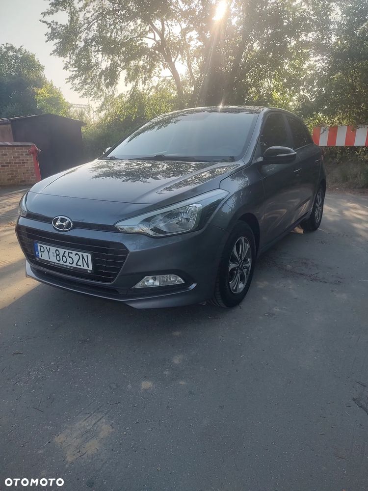 Hyundai i20 1.2 Passion - 16