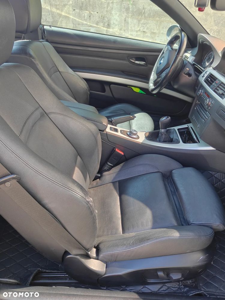 BMW Seria 3 330d - 18