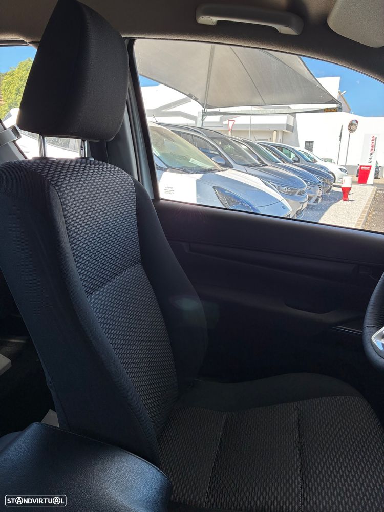 Toyota Hilux 2.4 D4d 4wd - 9