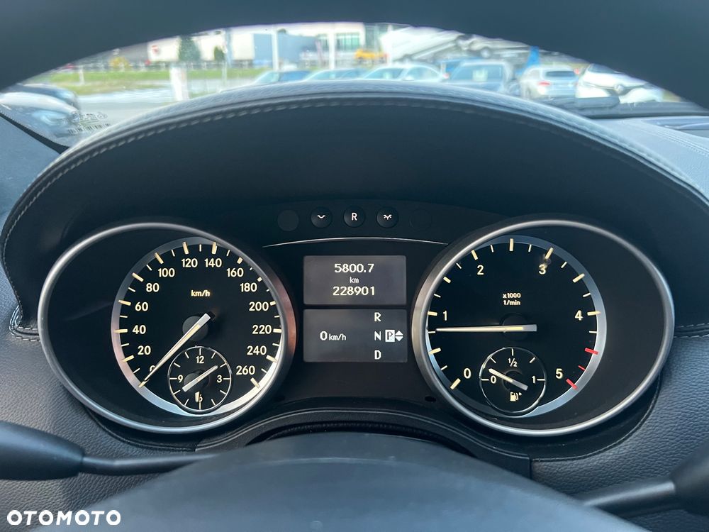 Mercedes-Benz GL 350 BlueTEC 4-Matic - 20