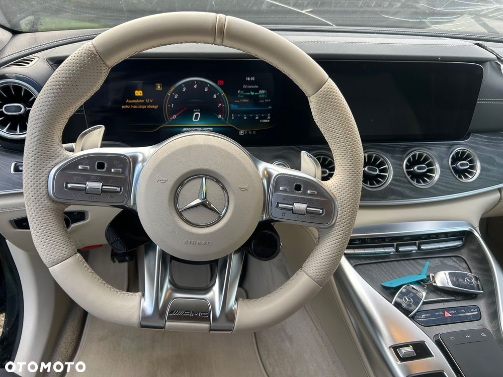Mercedes-Benz AMG GT 43 4-Matic+ - 9