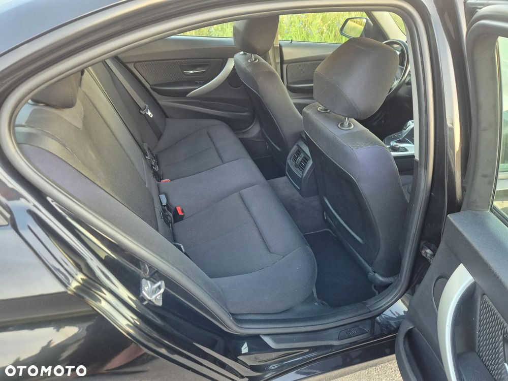 BMW Seria 3 - 9