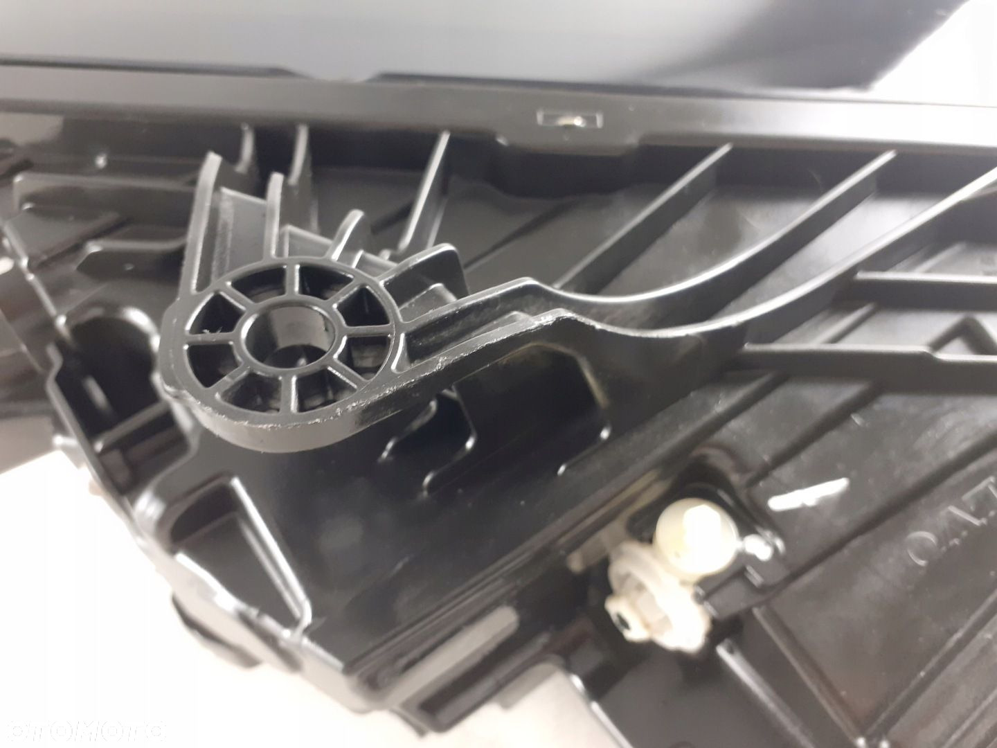 Lampa Lewa Full LED Volvo S60 V60 CC 18-21r. EUR. - 7