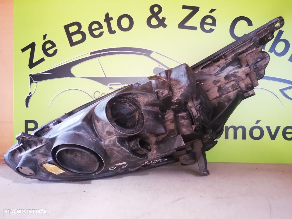 FORD C-MAX II FAROL DIREITO - FF367 - 8