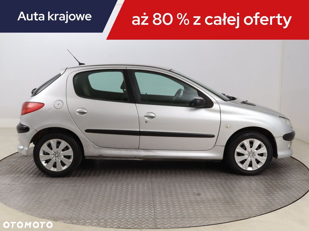 Peugeot 206 - 8