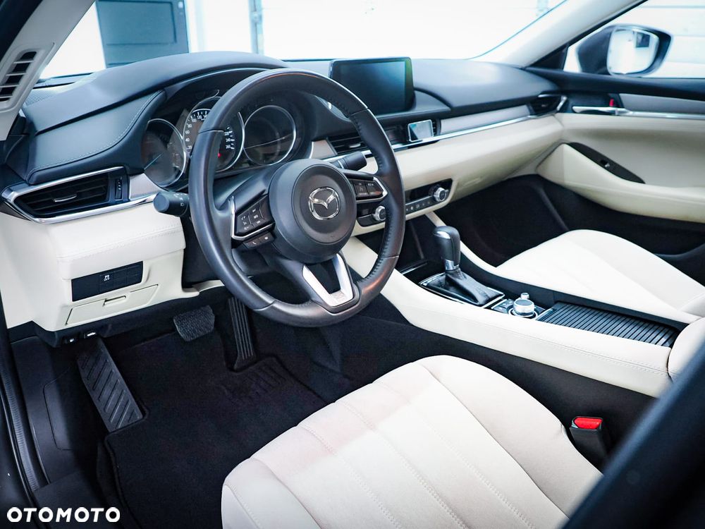 Mazda 6 - 19