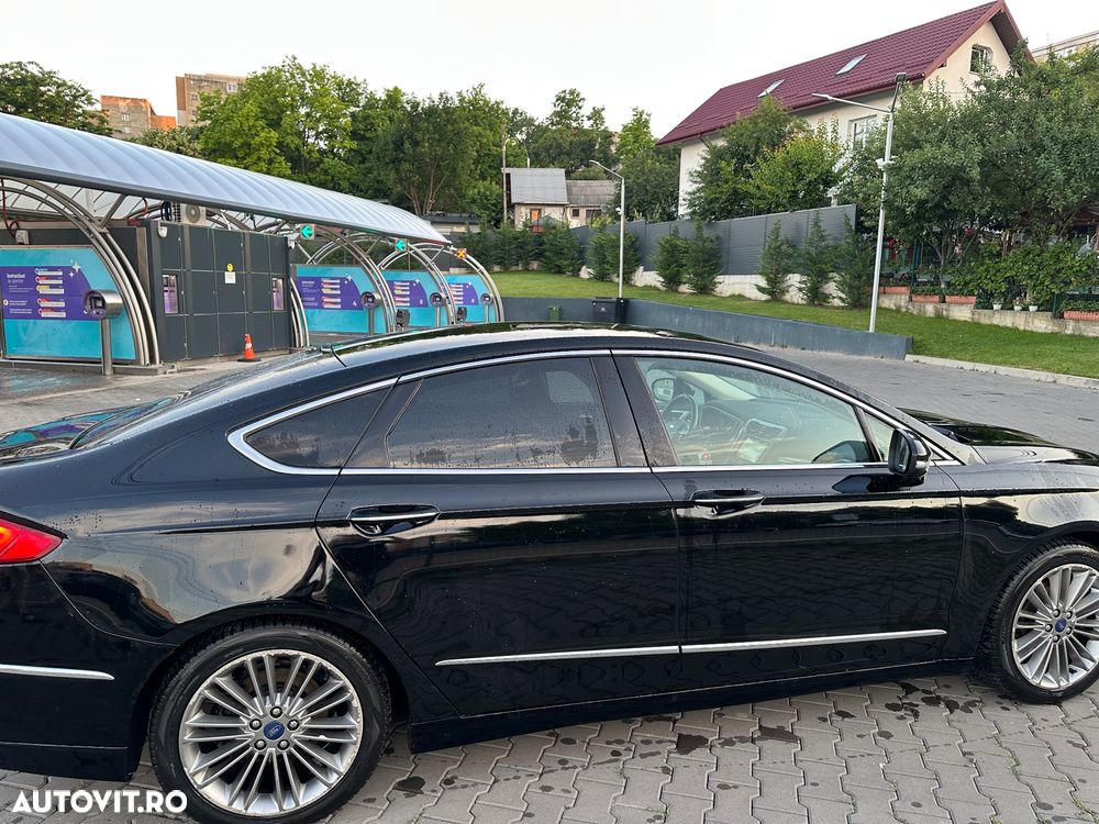 Ford Mondeo 2.0 HEV Vignale - 18