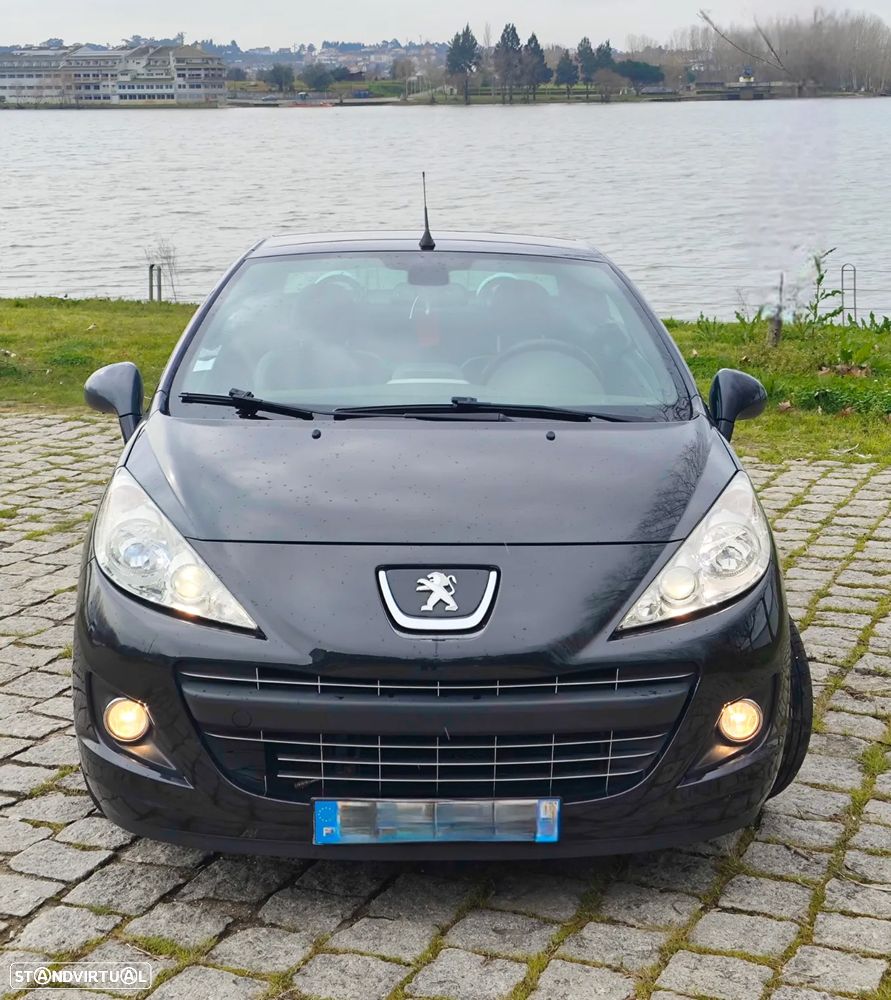 Peugeot 207 CC - 2