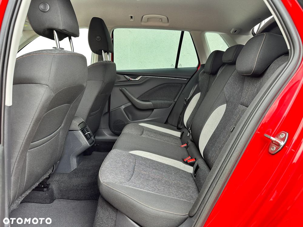 Skoda Kamiq 1.0 TSI DSG Style - 24