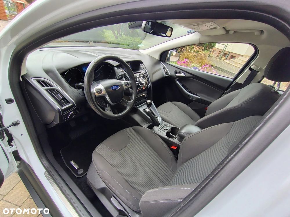 Ford Focus 1.6 EcoBoost Titanium - 8