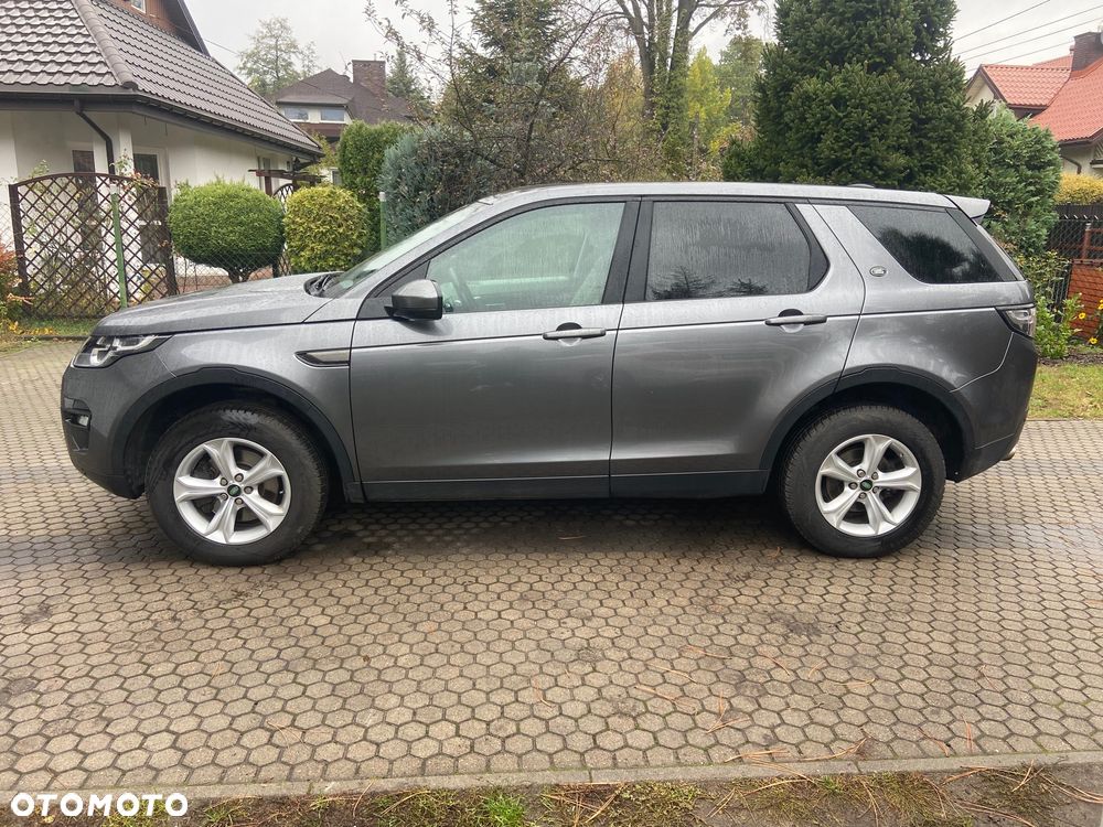 Land Rover Discovery Sport TD4 HSE Luxury - 8