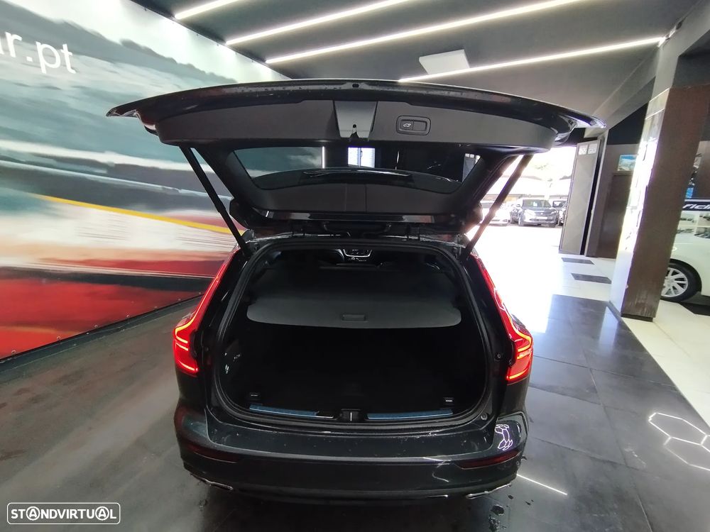 Volvo V60 2.0 D4 Momentum Plus - 14