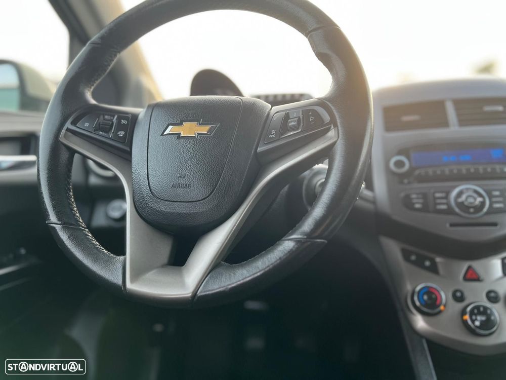 Chevrolet Aveo 1.3 VCDi LTZ - 9