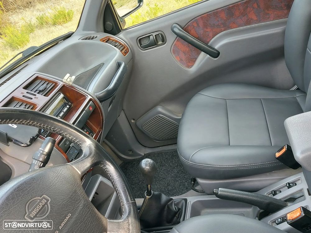 Nissan Terrano - 6