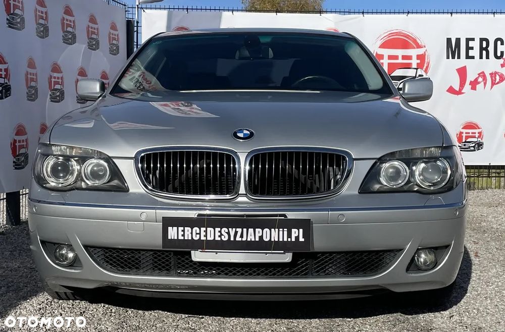 BMW Seria 7 750i - 6