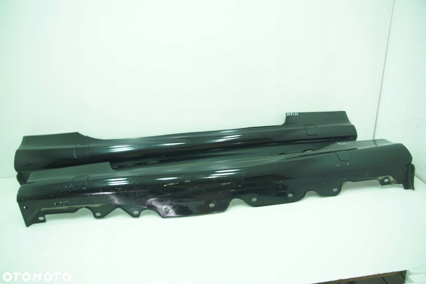 LISTWA PROGOWA LEWA PRAWA KOLOR 197 BEZ ZASLEPEK MERCEDES SL R230 02 - 1