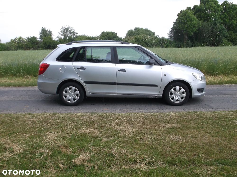 Skoda Fabia 1.2 TSI STYLE EDITION - 35
