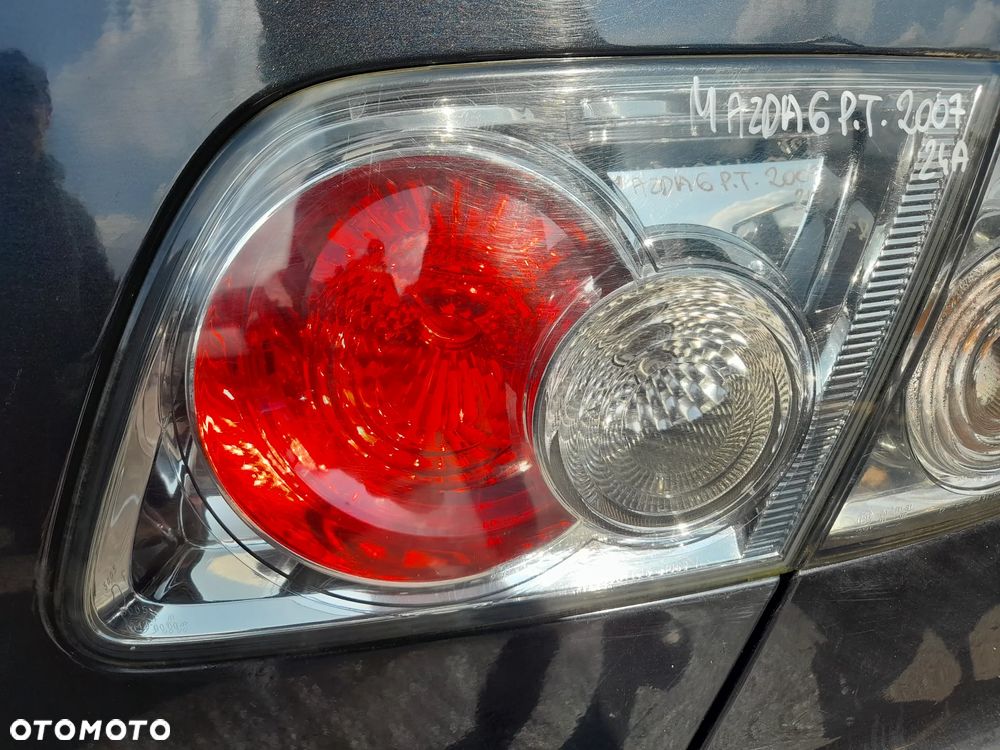 MAZDA 6 LIFT LAMPA PRAWY TYŁ PRAWA TYLNA KLAPA W KLAPĘ Z KLAPY SEDAN - 1