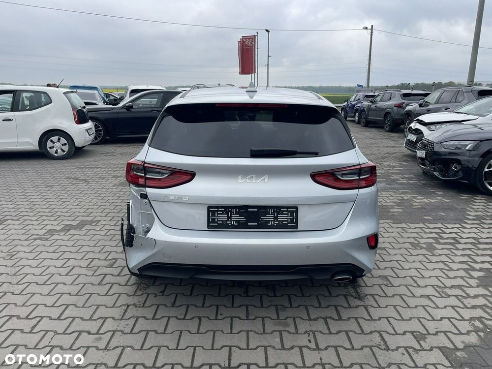 Kia Ceed 1.5 T-GDI DCT7 OPF Spirit - 6