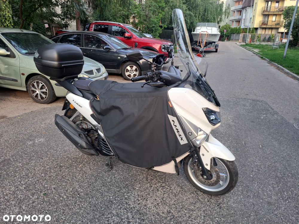 Yamaha NMAX - 9