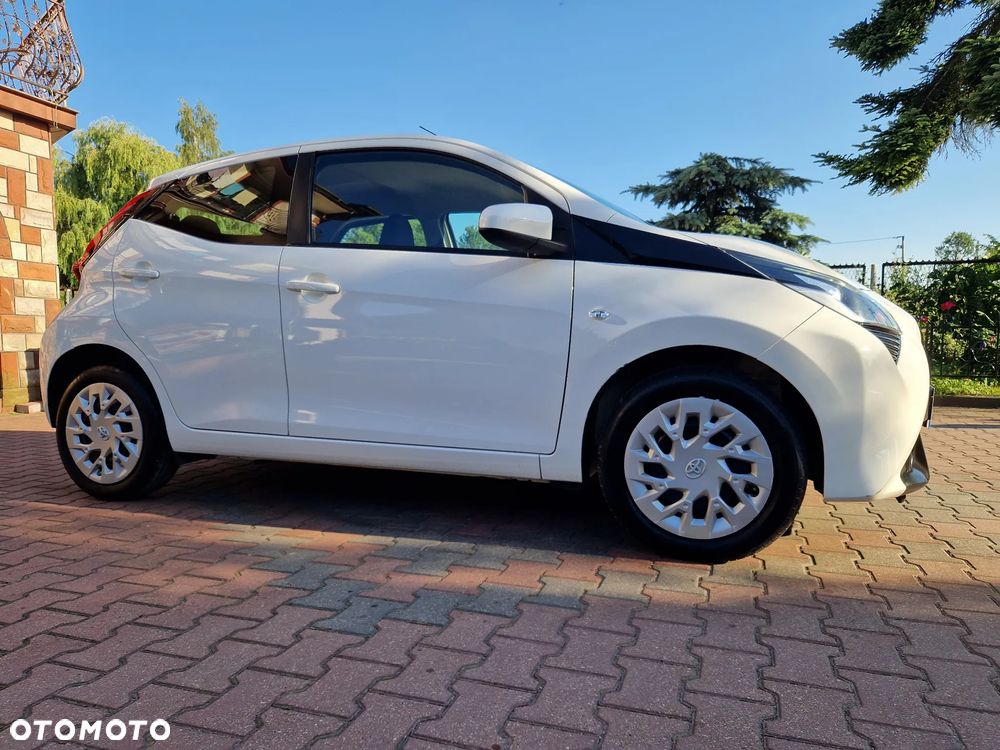 Toyota Aygo 1.0 VVT-i JBL Edition - 9