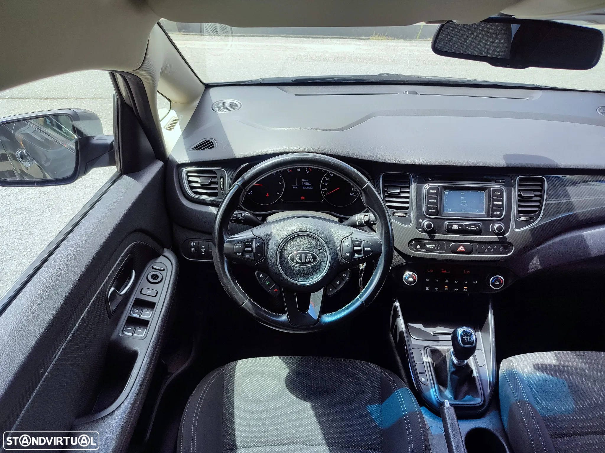 Kia Carens 1.7 CRDi ISG TX - 6