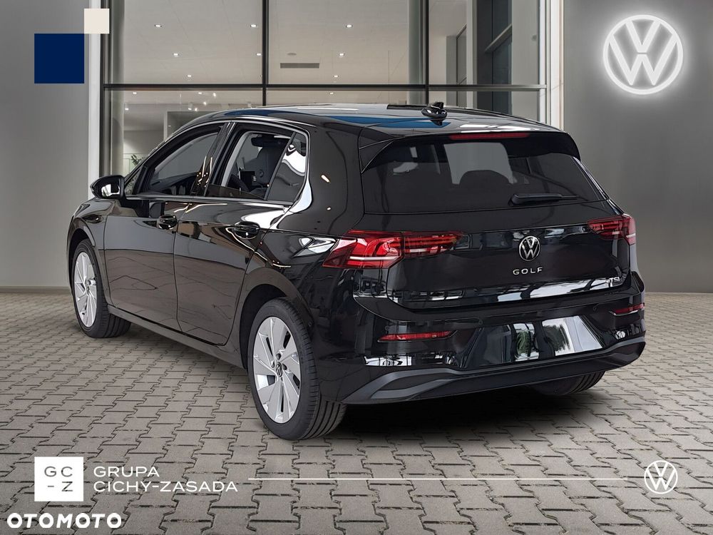 Volkswagen Golf - 4