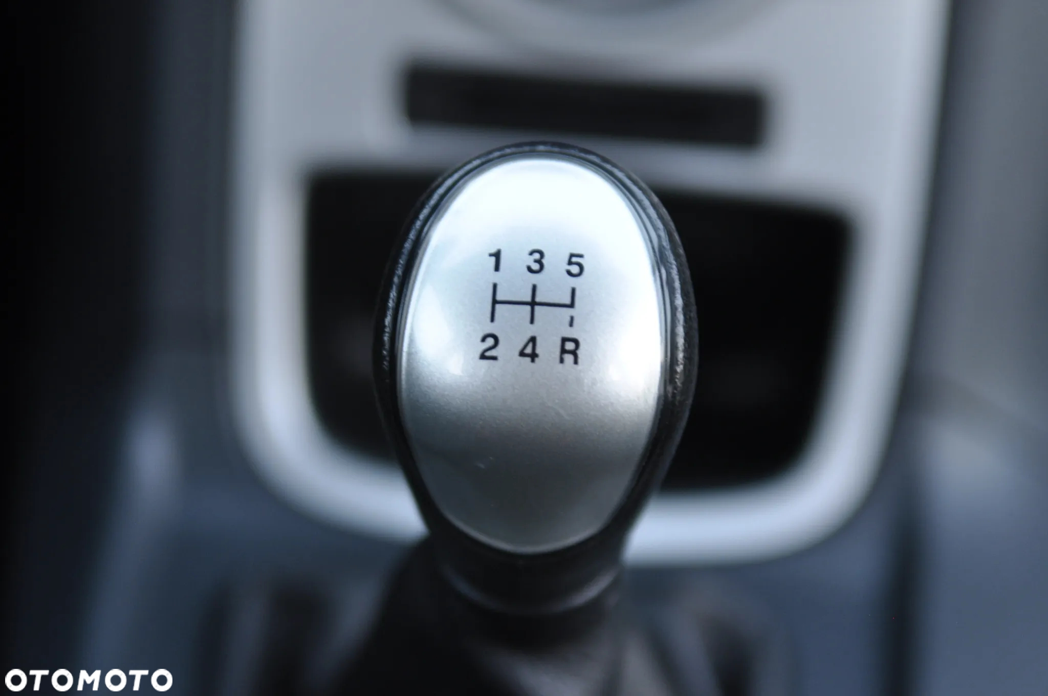 Ford Fiesta 1.25 Ambiente - 28