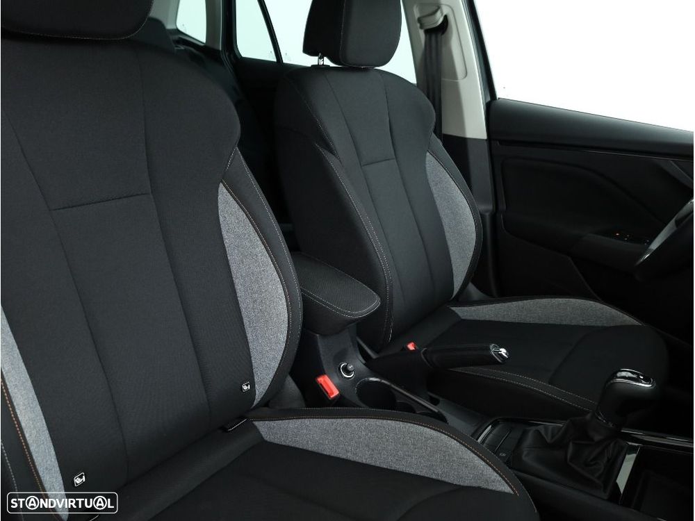 Skoda Kamiq 1.0 TSI DSG - 16