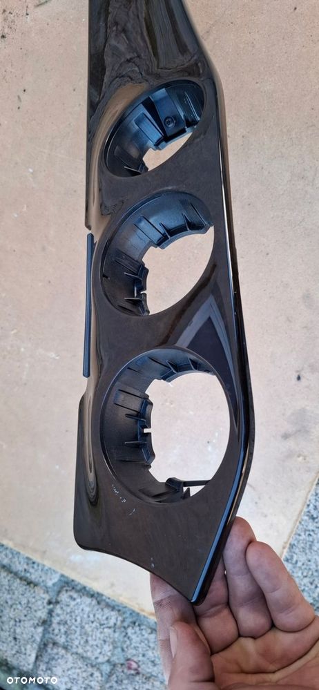 MERCEDES CLA C117 W117 DEKOR LISTWA PRAWA KONSOLI TAOBRAUN A1176802001 - 5