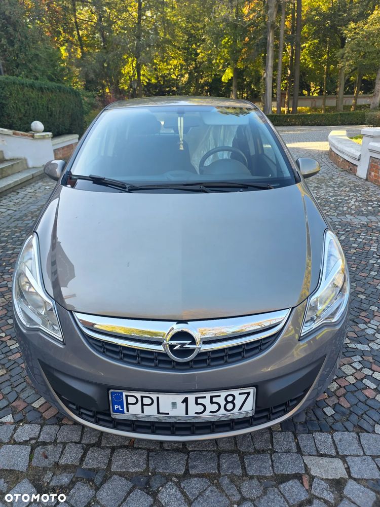 Opel Corsa 1.2 16V Enjoy - 12