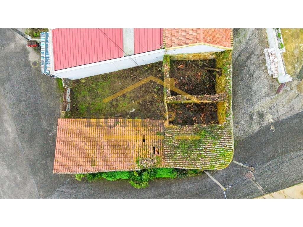 Moradia T2 -Zibreira de Fetais- Sobral de Monte Agraço - Grande imagem: 3/17