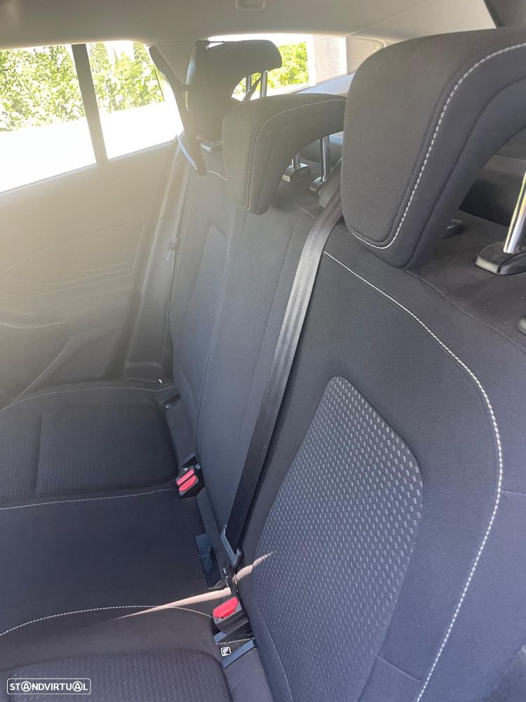 Ford Focus SW - 23