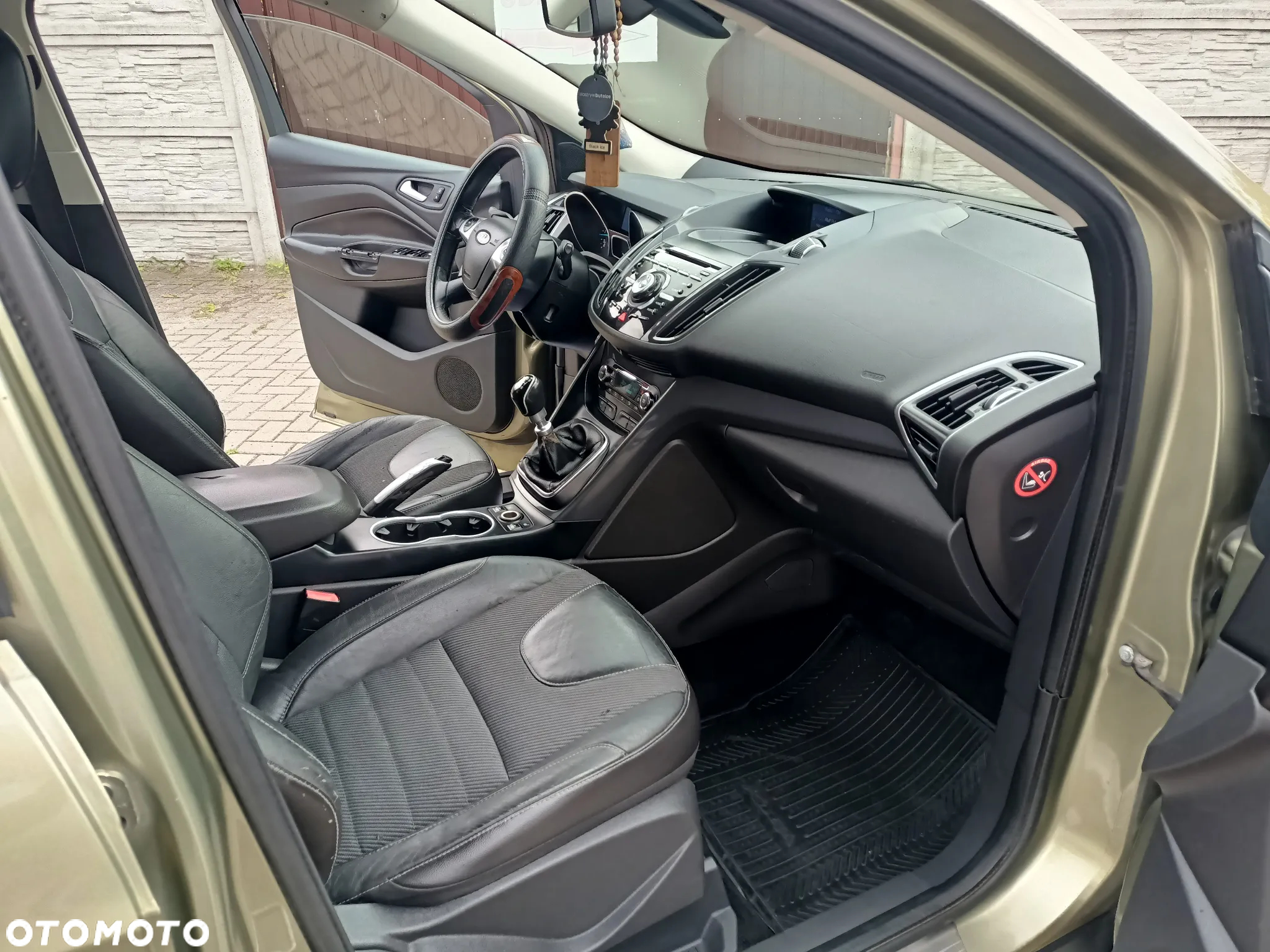 Ford Kuga 2.0 TDCi 4WD Titanium - 11
