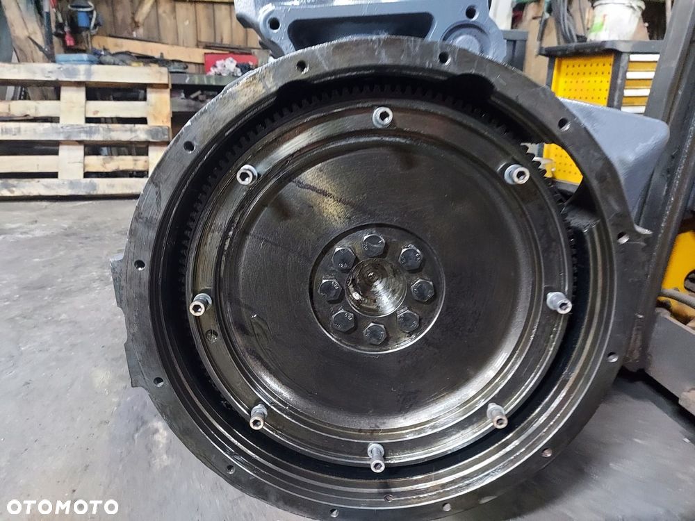 SILNIK SISU 453084978 KOMBAJN FENDT 6335C 2015r - 14