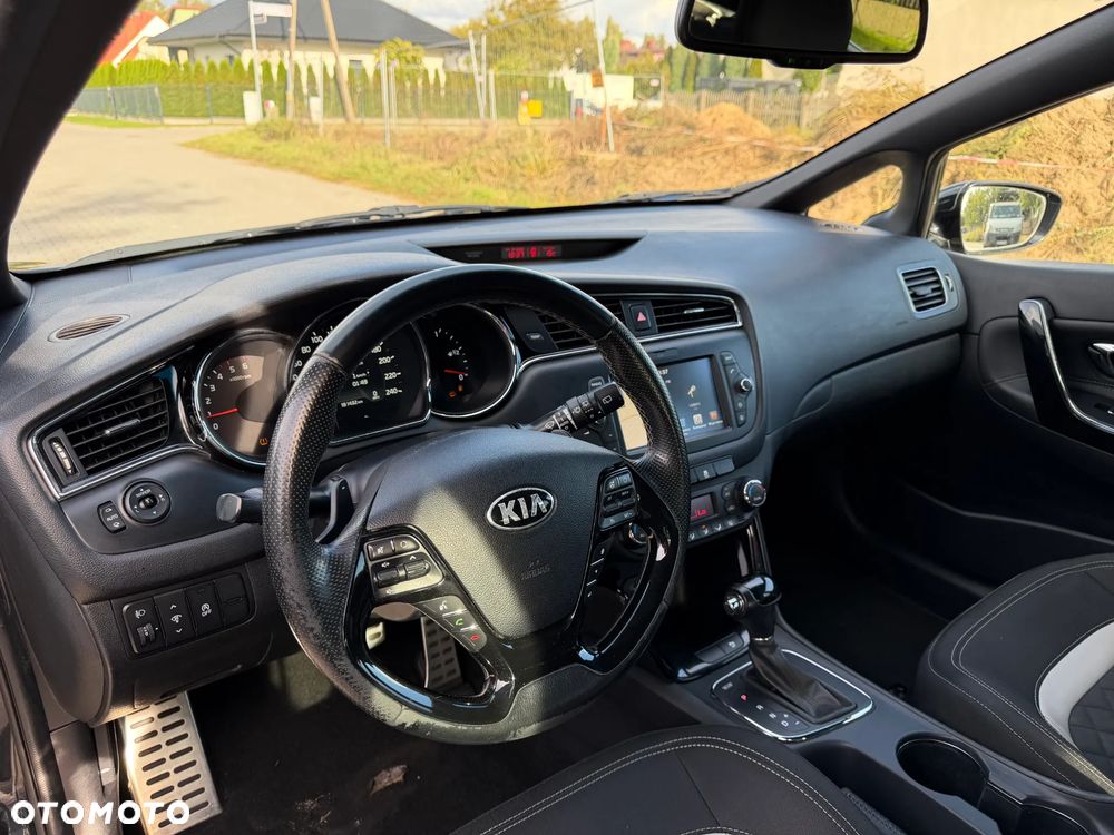 Kia Ceed 1.6 CRDi 136 DCT ISG GT Line - 10