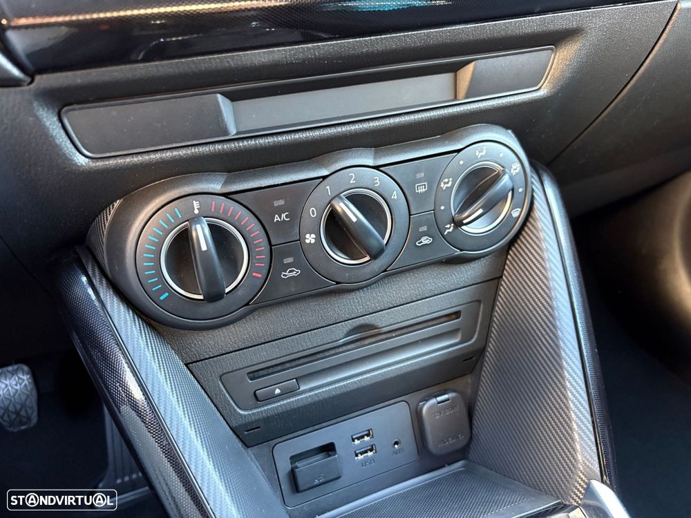 Mazda 2 1.5 Sky.Excellence Navi - 34