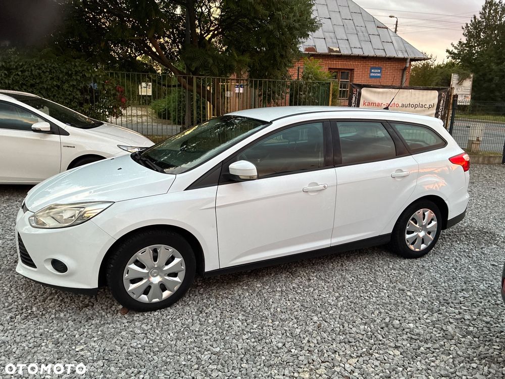 Ford Focus 1.6 TI-VCT Ambiente - 4