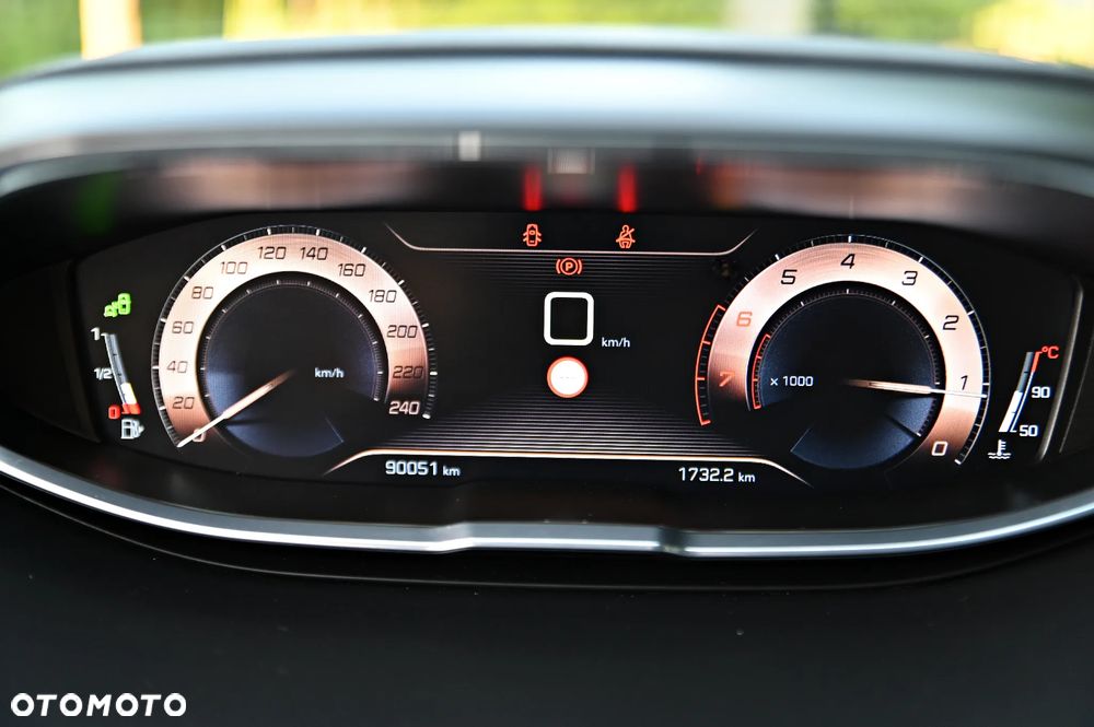 Peugeot 3008 1.2 PureTech Allure - 33