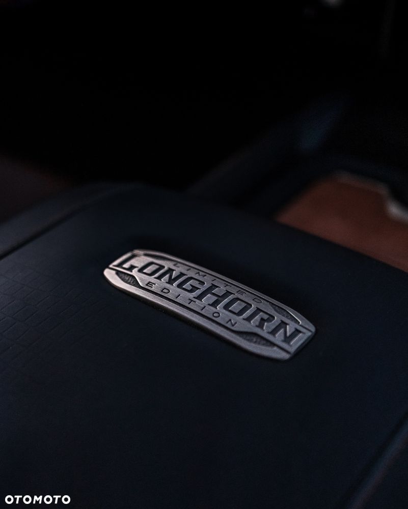 RAM 1500 5.7 eTorque Crew Cab Shortbed Longhorn Chrome - 38