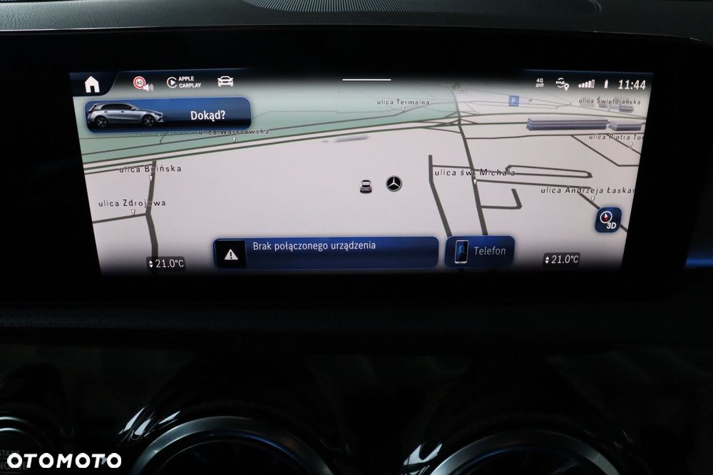 Mercedes-Benz Klasa A 220 4-Matic AMG Line 8G-DCT - 11