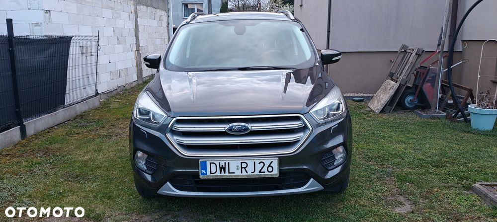Ford Kuga - 16