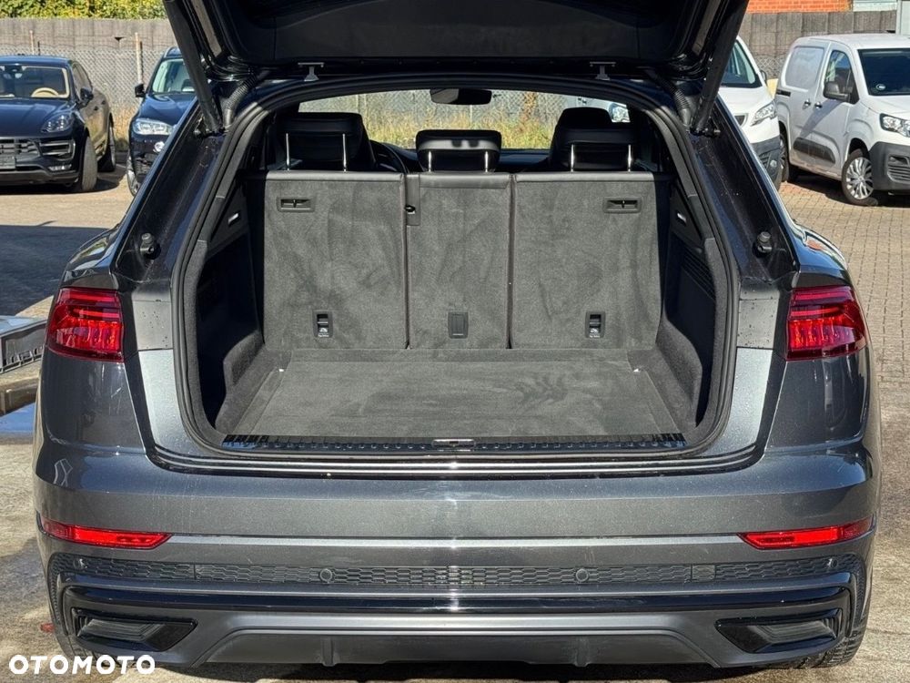 Audi Q8 2018 photo 5