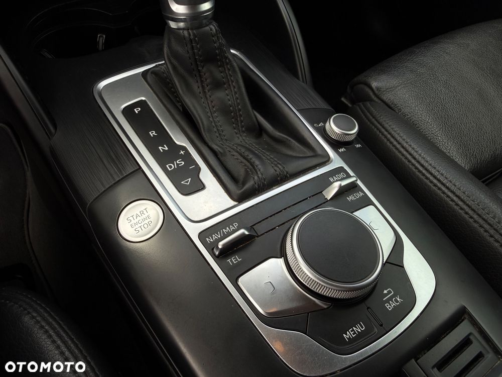 Audi A3 Sportback 30 TDI S tronic design - 23