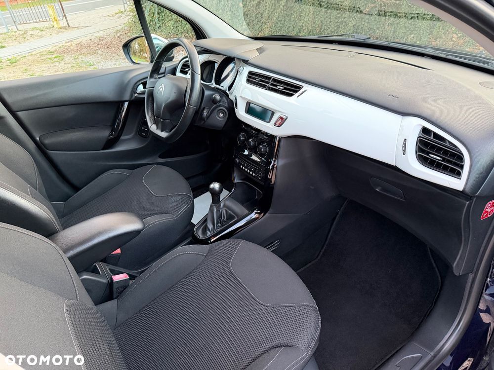 Citroën C3 Pure Tech (VTi) 82 Exclusive - 10