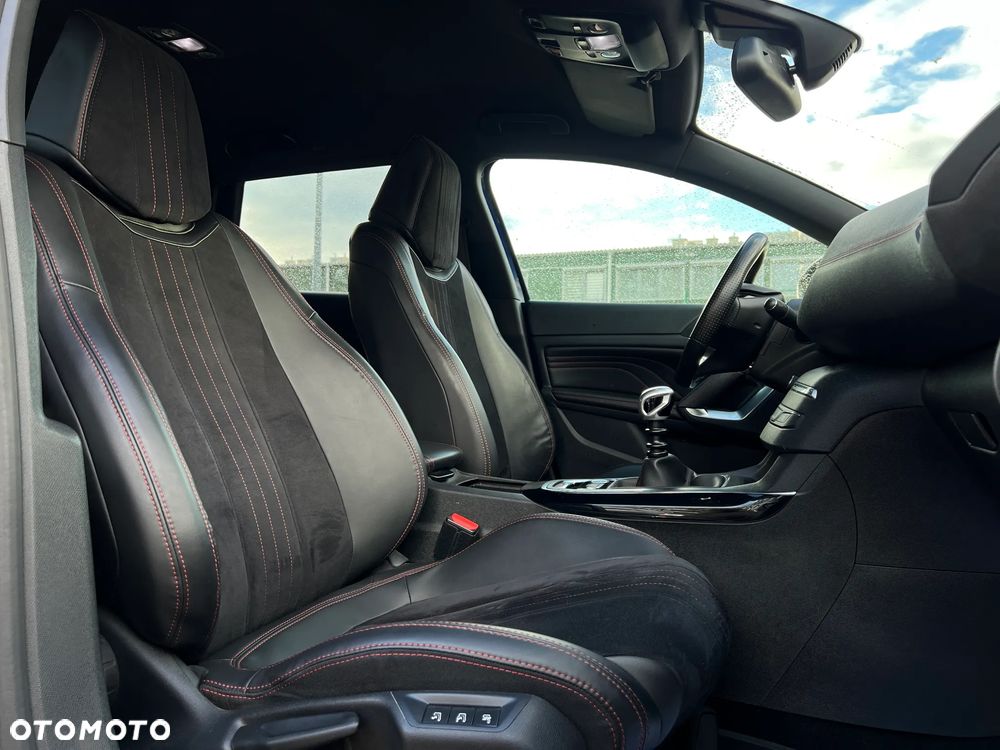 Peugeot 308 - 21