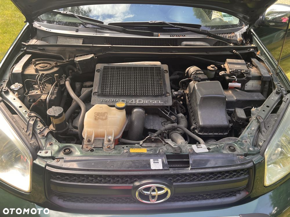 Toyota RAV4 - 8